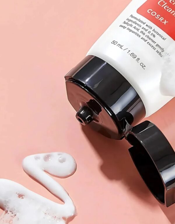 COSRX SALICYLIC ACID DAILY GENTLE CLEANSER - 150ML | كوزركس غسول يومي مع ساليسليك اسيد -150 مل