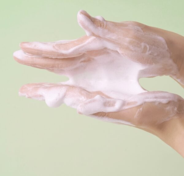 img_0312 SKIN1004 Madagascar Centella Tea-Trica Bha Foam غسول بخلاصة السينتيلا و شجرة الشاي للبشره الدهنيه