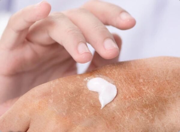 img_0383 كريم QV Moisturising Cream كيو في للبشرة الجافة والحساسة