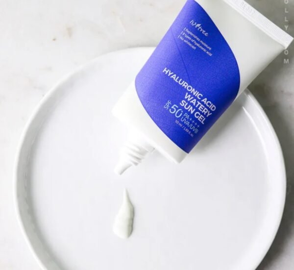 img_0783 ISNTREE | إيسنتري واقي شمسي مائي بالهيالورونيك اسيد SPF50 - 50 مل