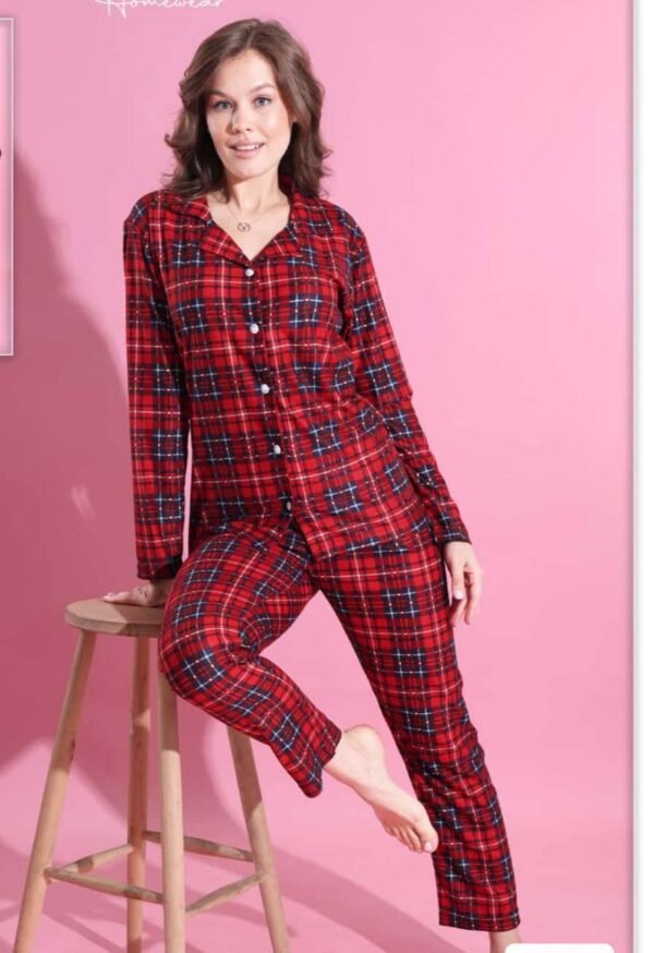 تراك كريسمس قماش قديفه خفيفهً❤️